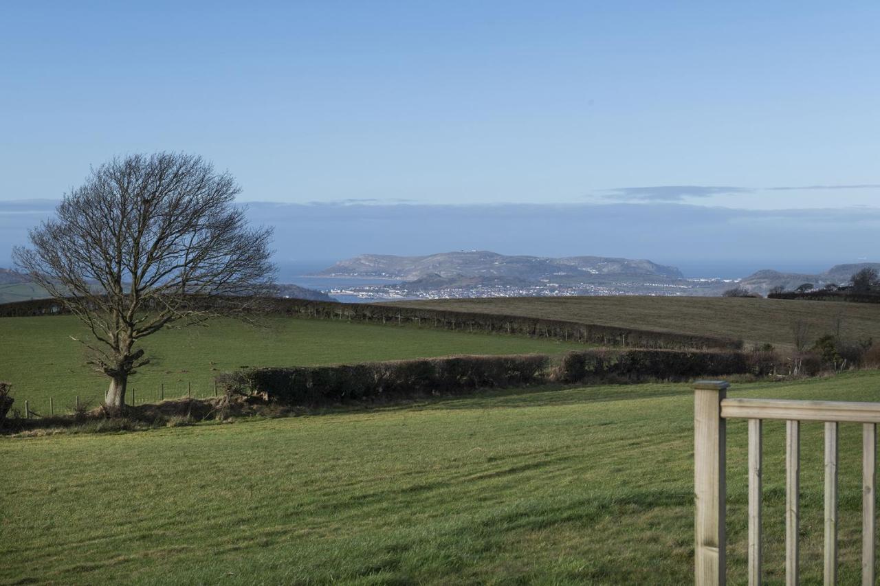 Waenfechan Glamping With Hot Tubs Colwyn Bay Exteriér fotografie